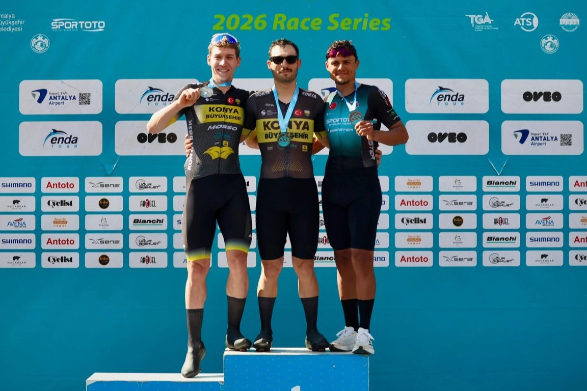 Konyalı sporculardan Antalya&rsquo;da &ccedil;ifte zafer