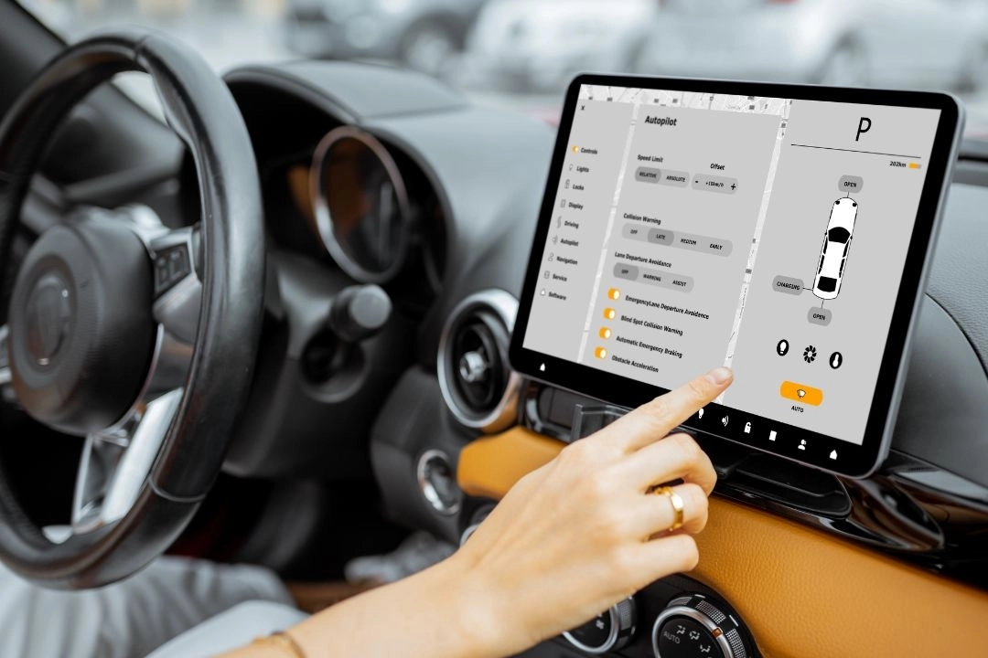 Otomotivde dijitalleşme tartışması... Fiziksel tuşlar geri d&ouml;n&uuml;yor