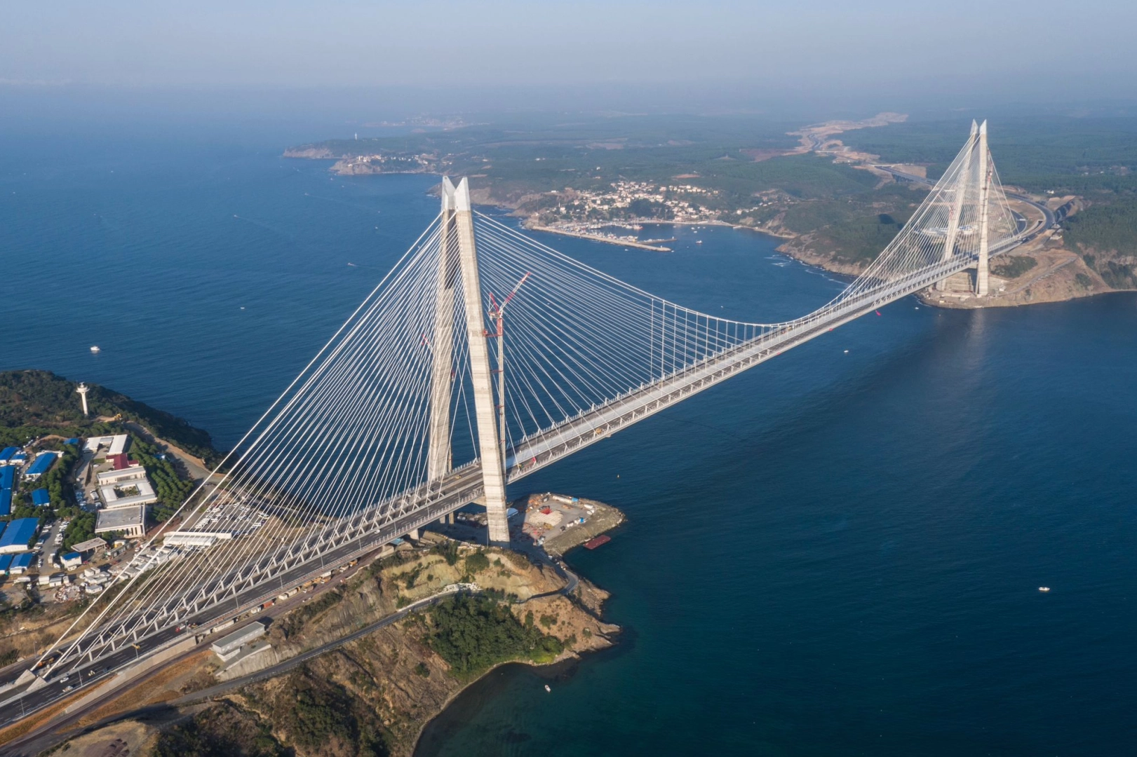 İletişim'den bir yalanlama da 'köprü ve otoyol satışı' iddialarına