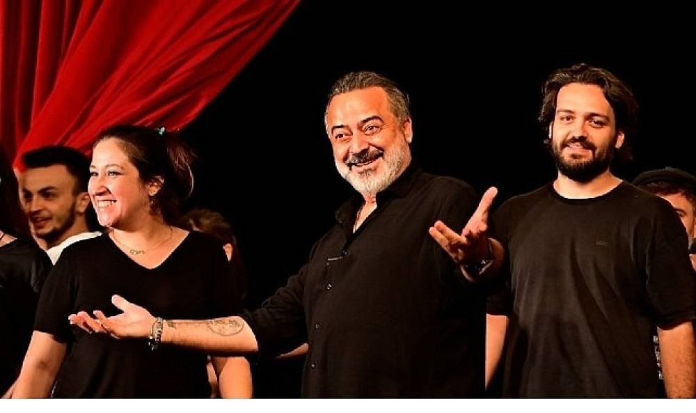  Şehir Tiyatrosu'na “En Başarılı Anadolu Tiyatrosu Özel Ödülü"