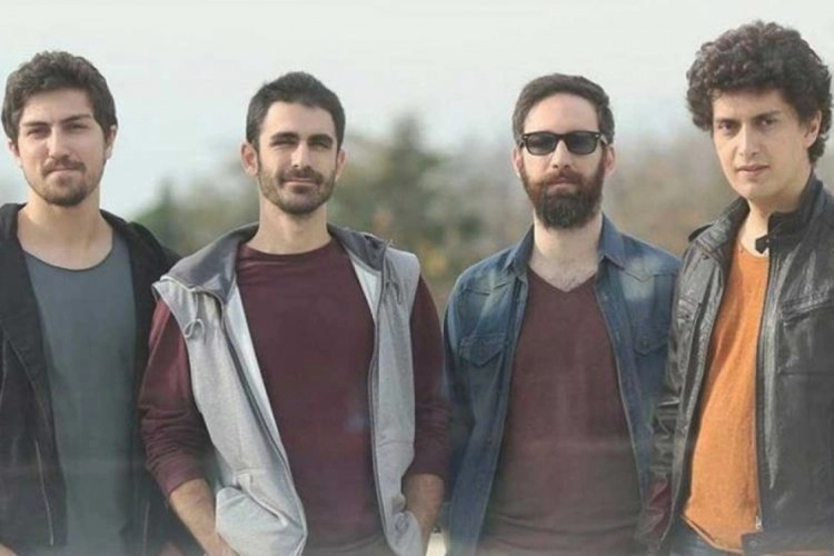 İstanbul &Uuml;sk&uuml;dar'da 19 Mayıs coşkusu Pinhani'yle yaşanacak