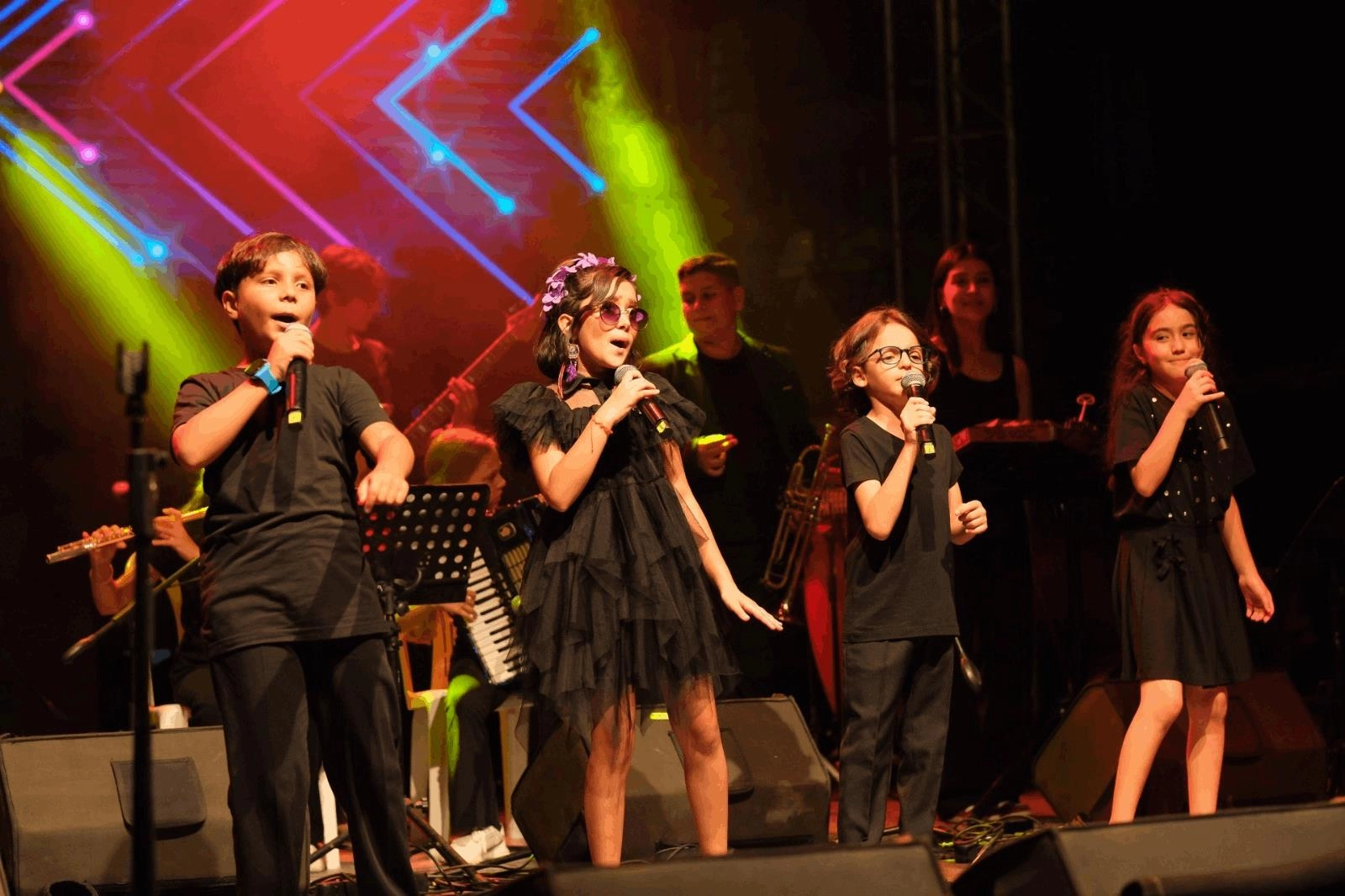 MOD10 gençlik orkestrası’ndan Ayvalık’ta kurtuluş coşkusu