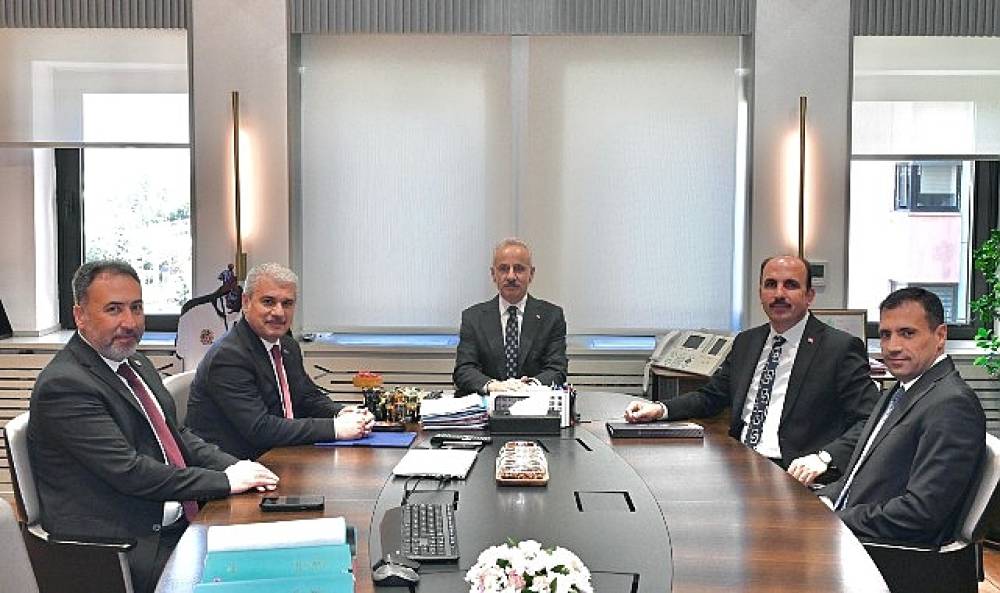 Konya Heyeti Ankara'da Bakanlarla Yatırımları ve Projeleri İstişare Etti