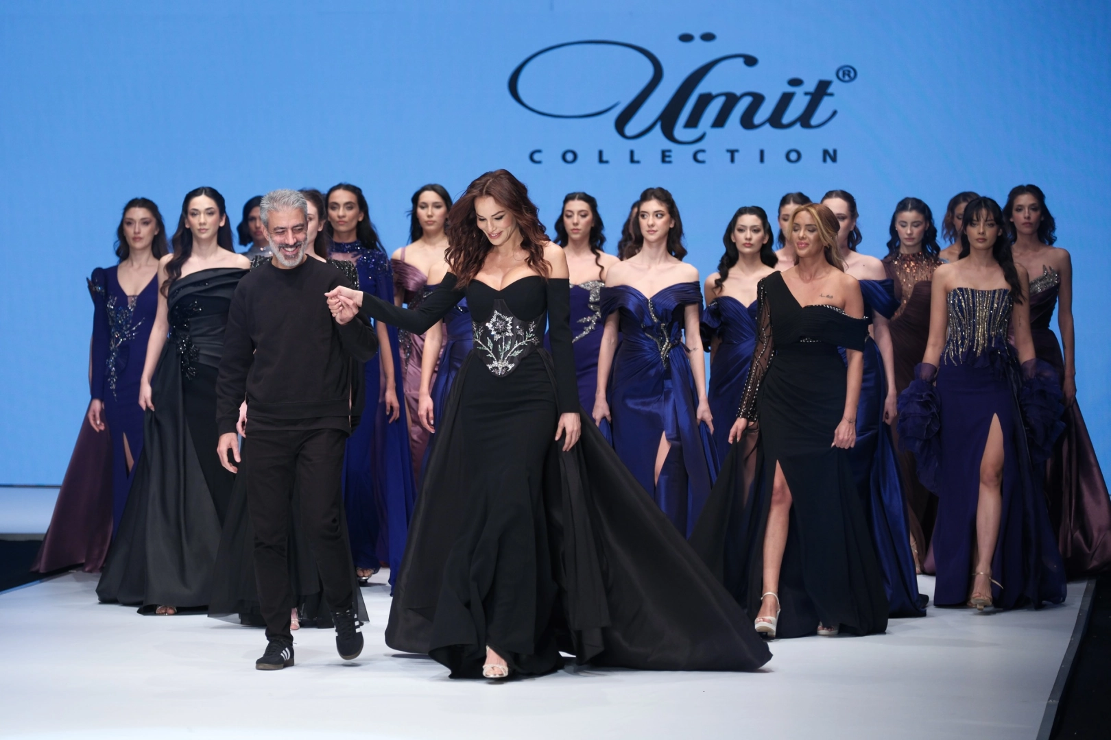 IF Wedding Fashion İzmir defilelerle b&uuml;y&uuml;ledi