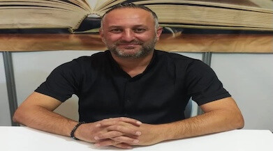 Ödüllü Yazar Betül FIRAT’ın Şair Serhat ERTUĞRUL ile Söyleşisi