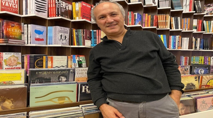 Yazar Hakan DİNÇAY Röportajı